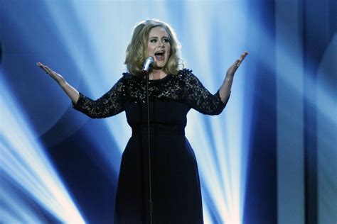 Adele Live in Bangkok: การกลับมาอย่างยิ่งใหญ่ของราชินีเพลงบัลลาด!