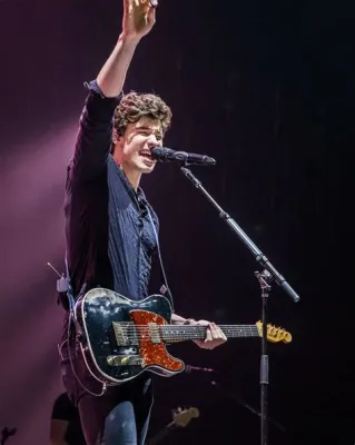 Shawn Mendes Live in Bangkok: An Unforgettable Night of Music and Heartthrob Moments!