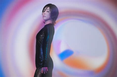 Utada Hikaru’s “Dreamland” Tour: A Symphony of Synth Pop and Self-Discovery?